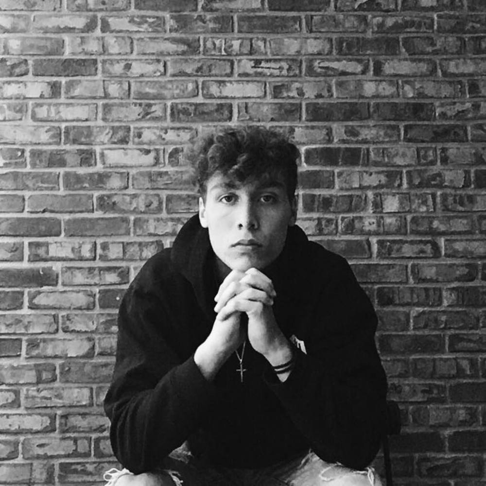 Meet your Posher, Andrew